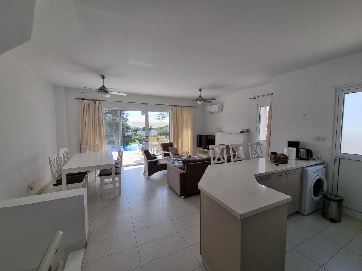 Coral Blue Bay Villa Coral Bay Ngoại thất bức ảnh